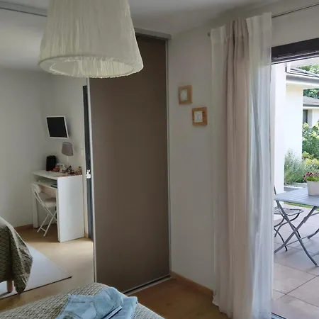 Du Cote De Chez Paule, Chambre Avec Entree Independante Et Salle D'Eau Privative Semeac Exterior photo